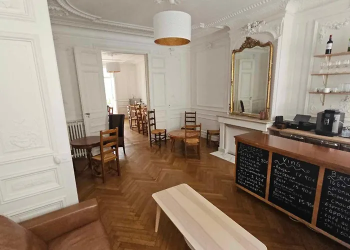 Le Jardin Cafe